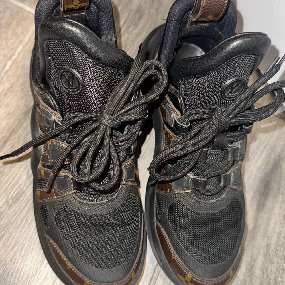 Louis Vuitton Archlight sneaker - black size 36 - women size 6
